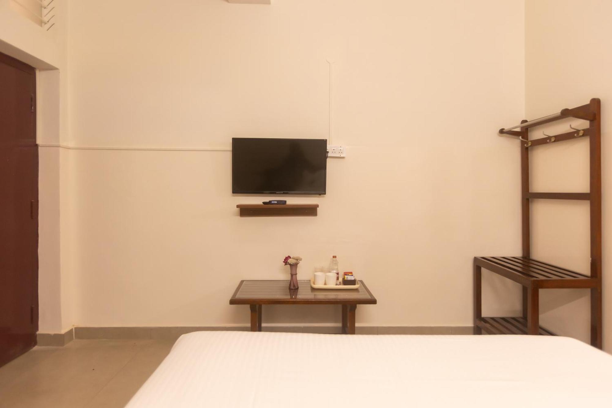 Sri Ramakrishna Hotel Bangalore Ngoại thất bức ảnh