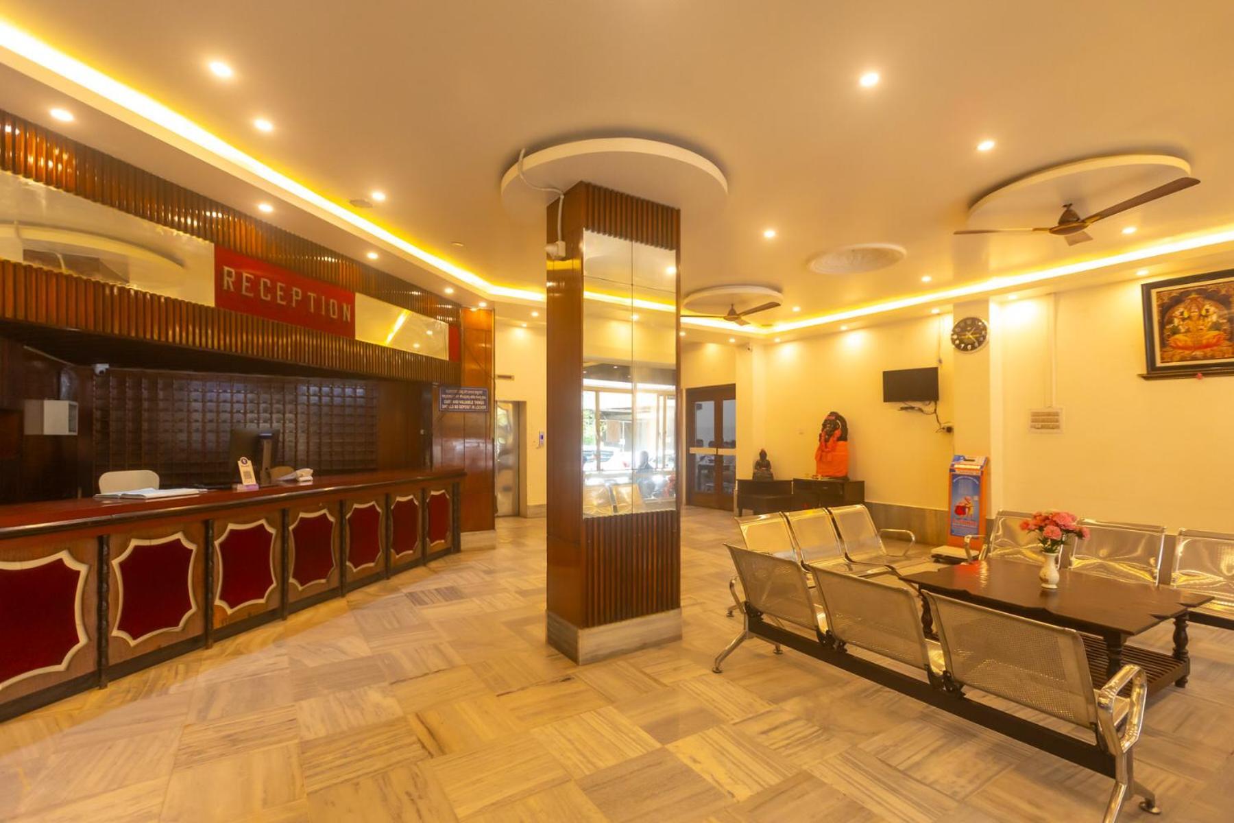 Sri Ramakrishna Hotel Bangalore Ngoại thất bức ảnh