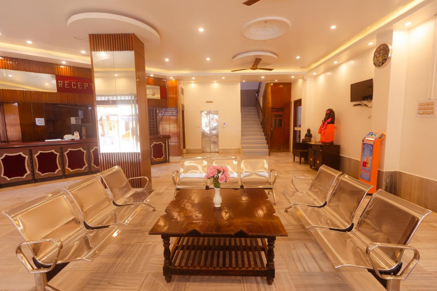 Sri Ramakrishna Hotel Bangalore Ngoại thất bức ảnh