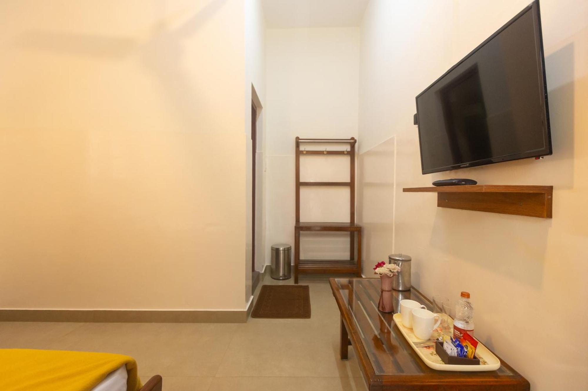 Sri Ramakrishna Hotel Bangalore Ngoại thất bức ảnh