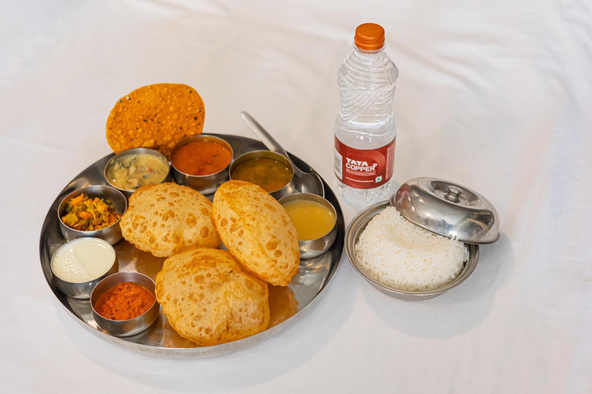 Sri Ramakrishna Hotel Bangalore Ngoại thất bức ảnh